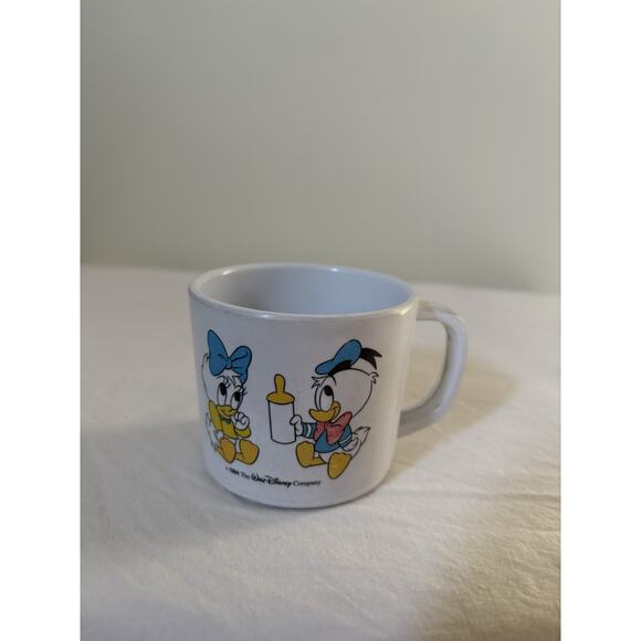 VTG Disney Mug Baby Mickey Minnie Donald Daisy 1984 Selandia Designs Plastic Cup - Picture 1 of 8